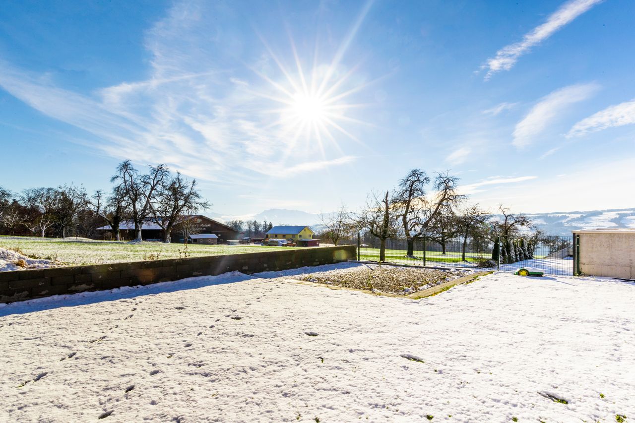 Garten mit unverbaubarem Weitblick