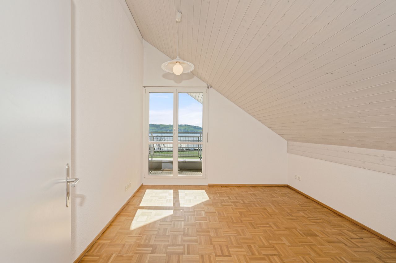 Zimmer rechts DG
